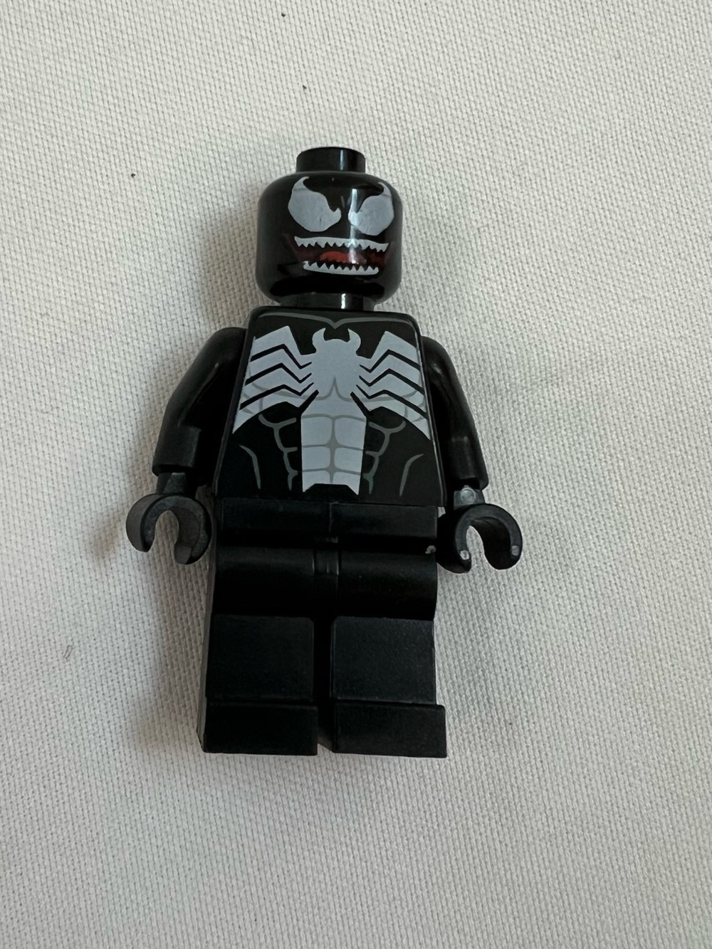 LEGO Venom MiniFigure Fig Super Hero Marvel Brick Black White Red